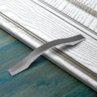 Ручка-скоба мебельная Trodos "ZY-98" 128мм алюминий 44гр, хром матовый