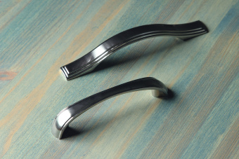 Ручка-скоба мебельная Trodos "ZY-700" 96мм сплав ЦАМ 66гр, золото/никель